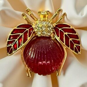 Vintage Kovonchy Gold Tone Jelly Belly Fly Brooch